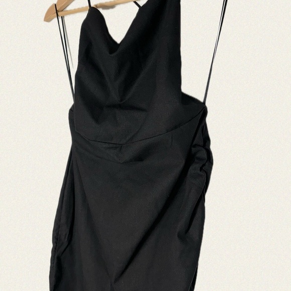 Lioness The Vivien Dress - Picture 8 of 9